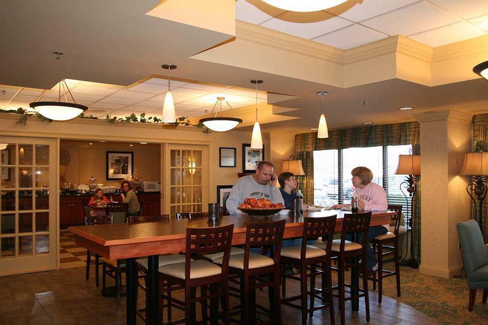 Hampton Inn Маунт Върнън Ресторант снимка