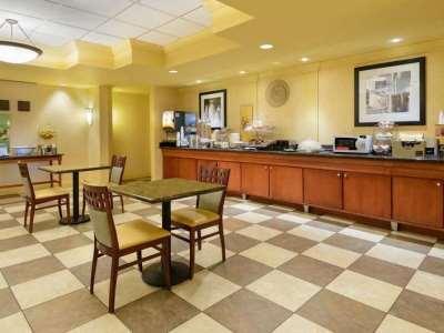 Hampton Inn Маунт Върнън Екстериор снимка